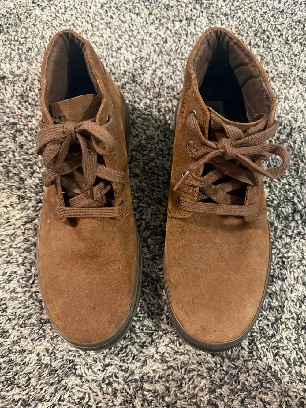 CAT Caterpillar Men’s Brown Suede Chukka Boots Size 10 Wide